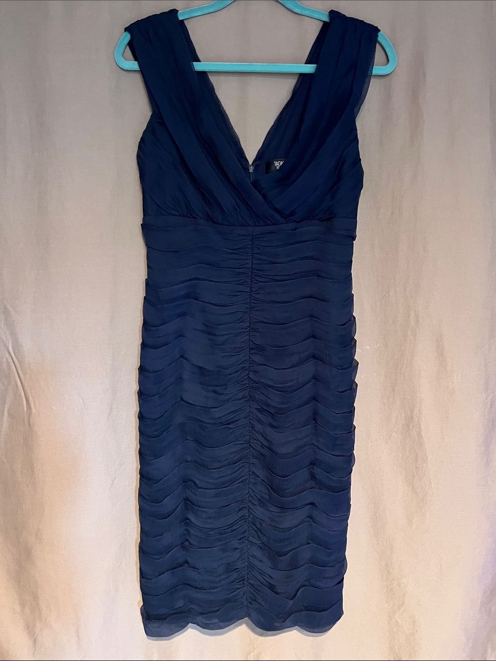 Sleeveless Navy Ruched V-Neck Midi Dress